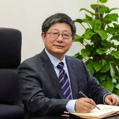 主讲：张振东