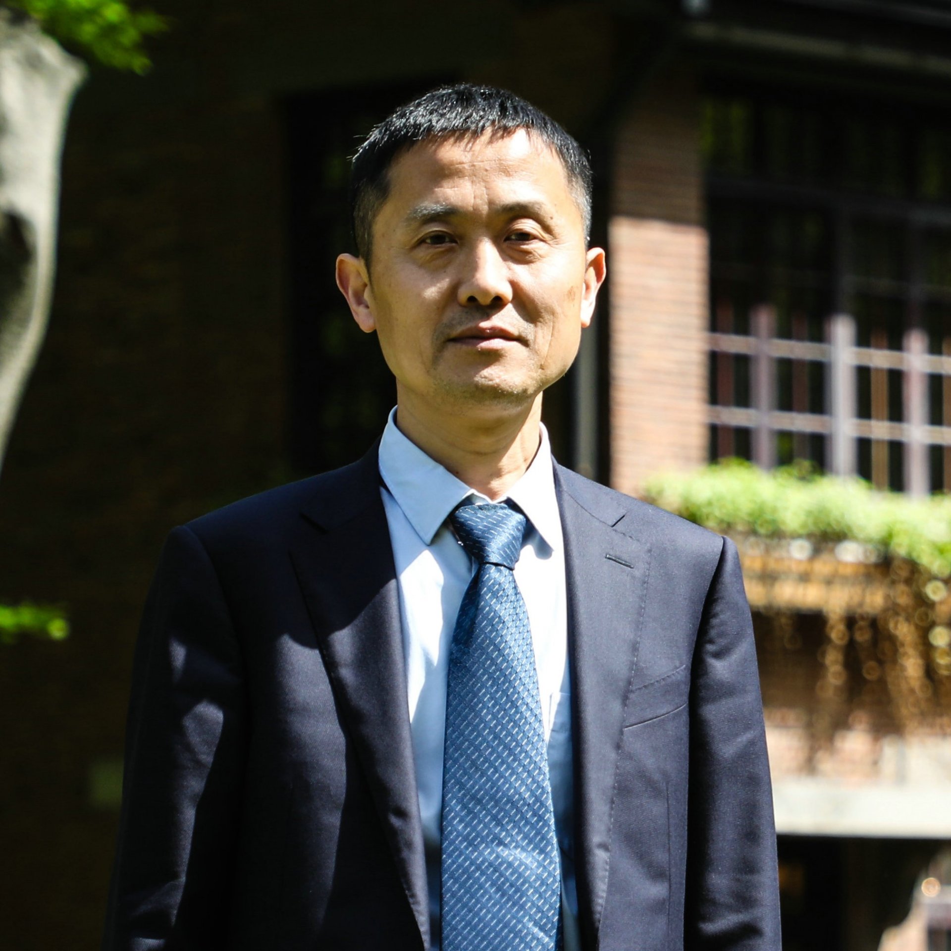 长期致力于叶轮机械气动热力学